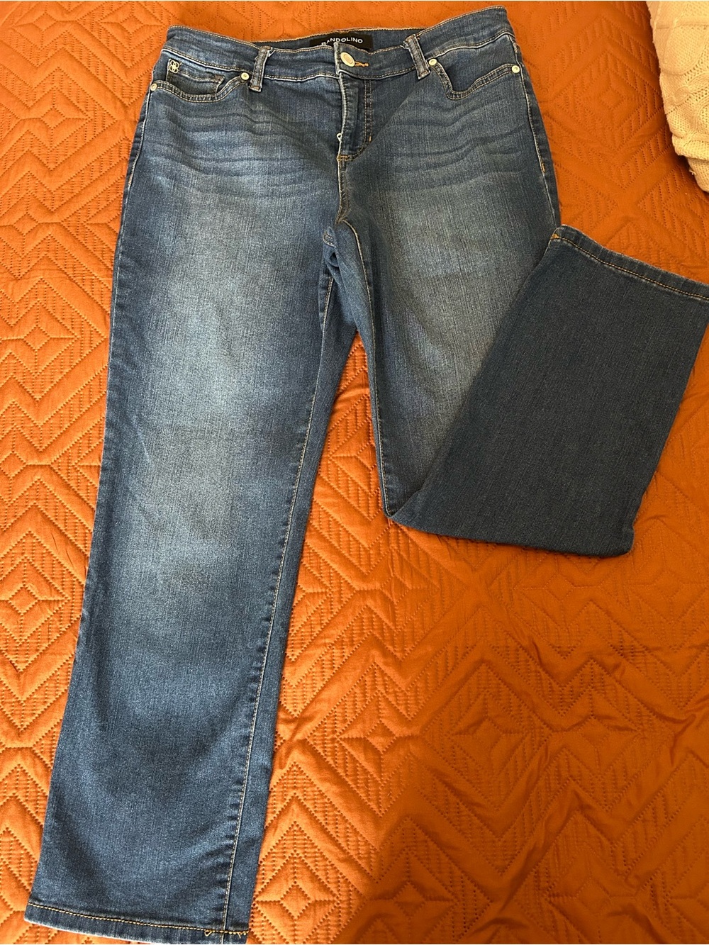Bandolino Women's Blue Straight-Leg Jeans